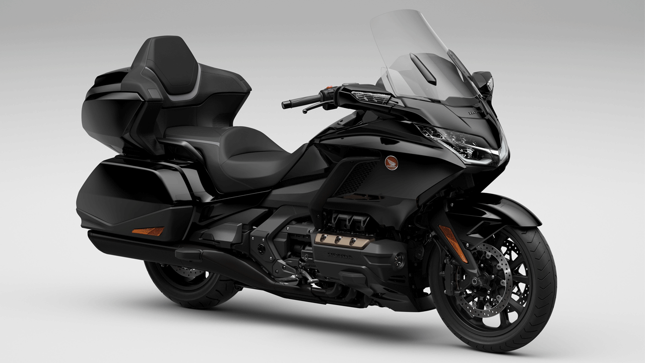 Honda Goldwing Tour Price - Mileage, Images, Colours | BikeWale