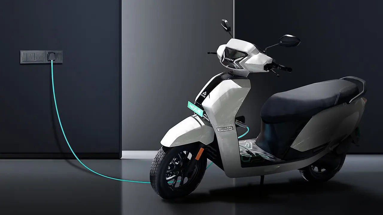 Ampere Nexus Price - Range, Images, Colours | BikeWale