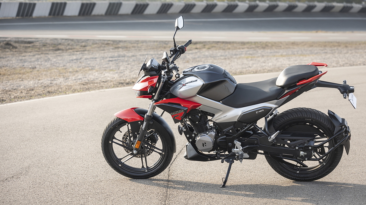 Images of Hero Xtreme 125R | Photos of Xtreme 125R - BikeWale