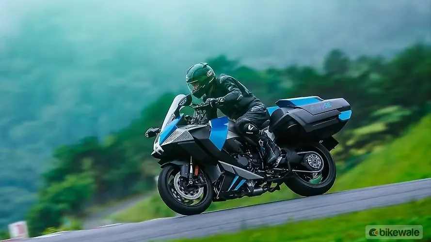 Kawasaki Ninja H2 SX-based hydrogen ICE motorcycle showcased