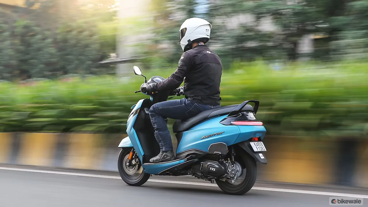TVS Jupiter Road Test Review BikeWale