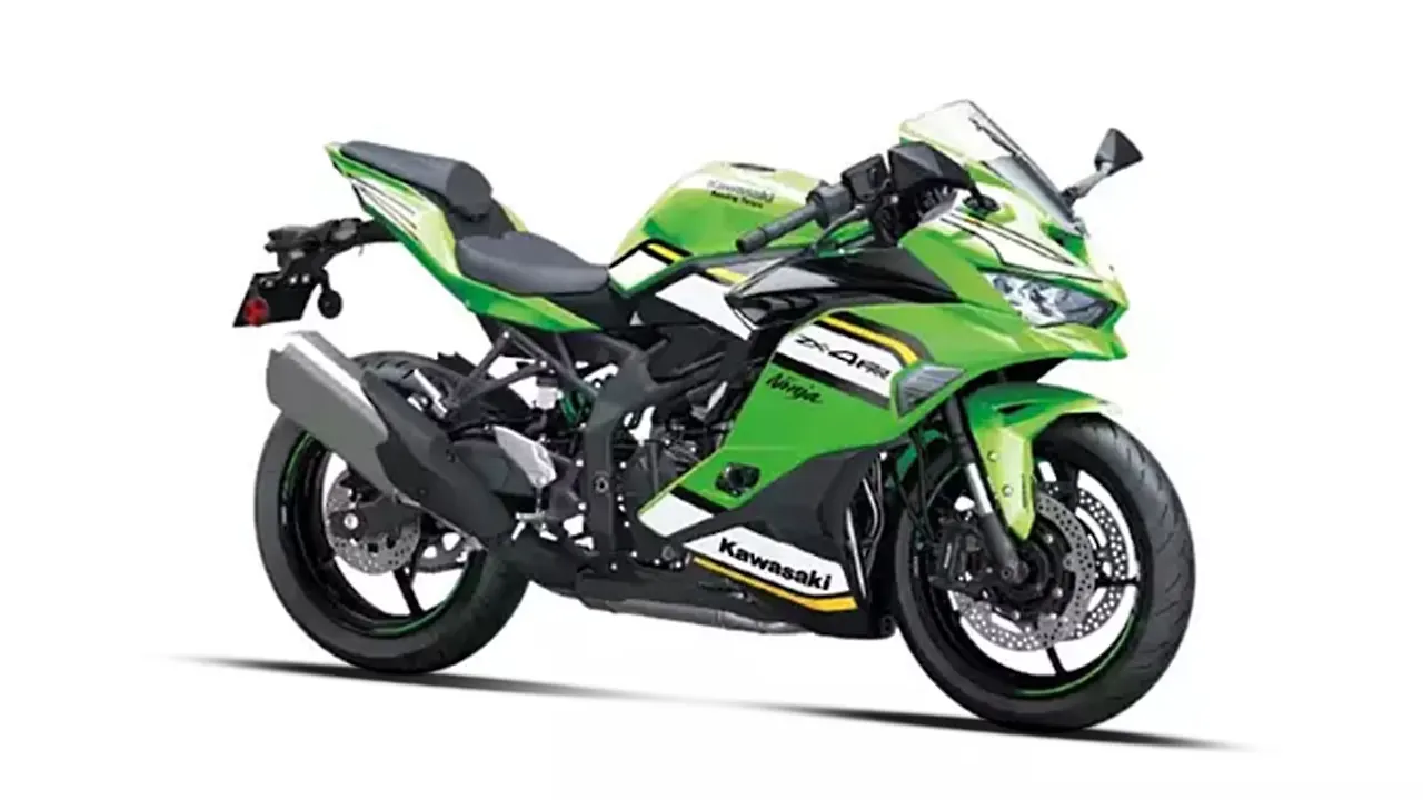 Images of Kawasaki Ninja ZX-4RR | Photos of Ninja ZX-4RR - BikeWale