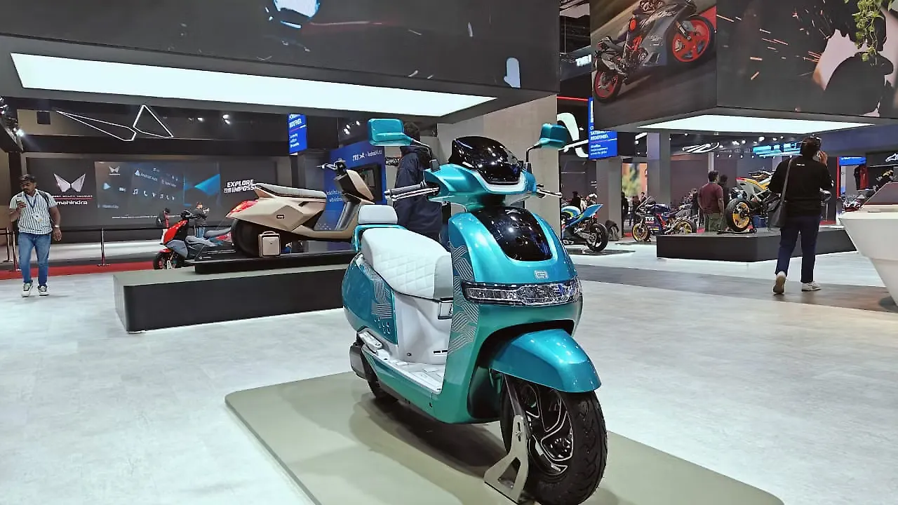 TVS iQube ST 2025 Concept unveiled at Bharat Mobility Expo 2025 - BikeWale