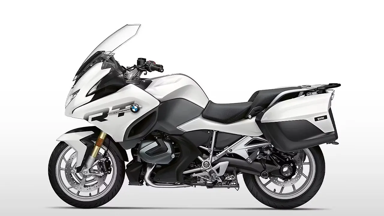 BMW R 1300 RT to be Unveiled on 29 April - BikeWale