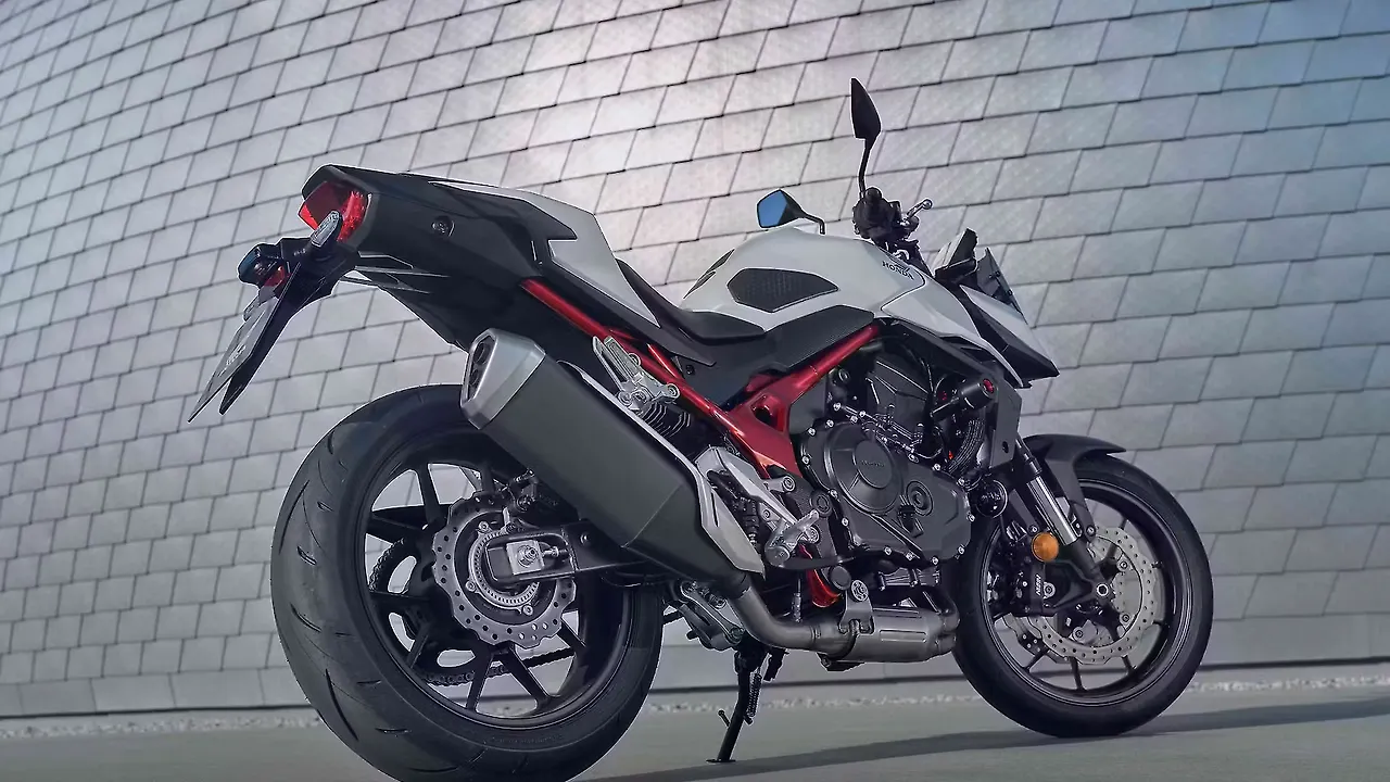 Honda Hornet Honda Bikes New Launch 2018 Honda Hornet STD On Road