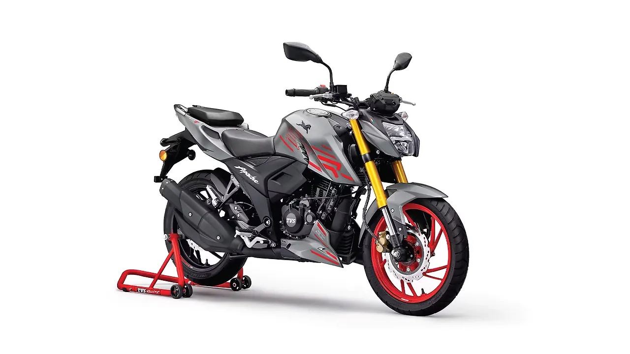 White Colour Apache New Model Bs4 TVS Apache RTR 200 4V Price