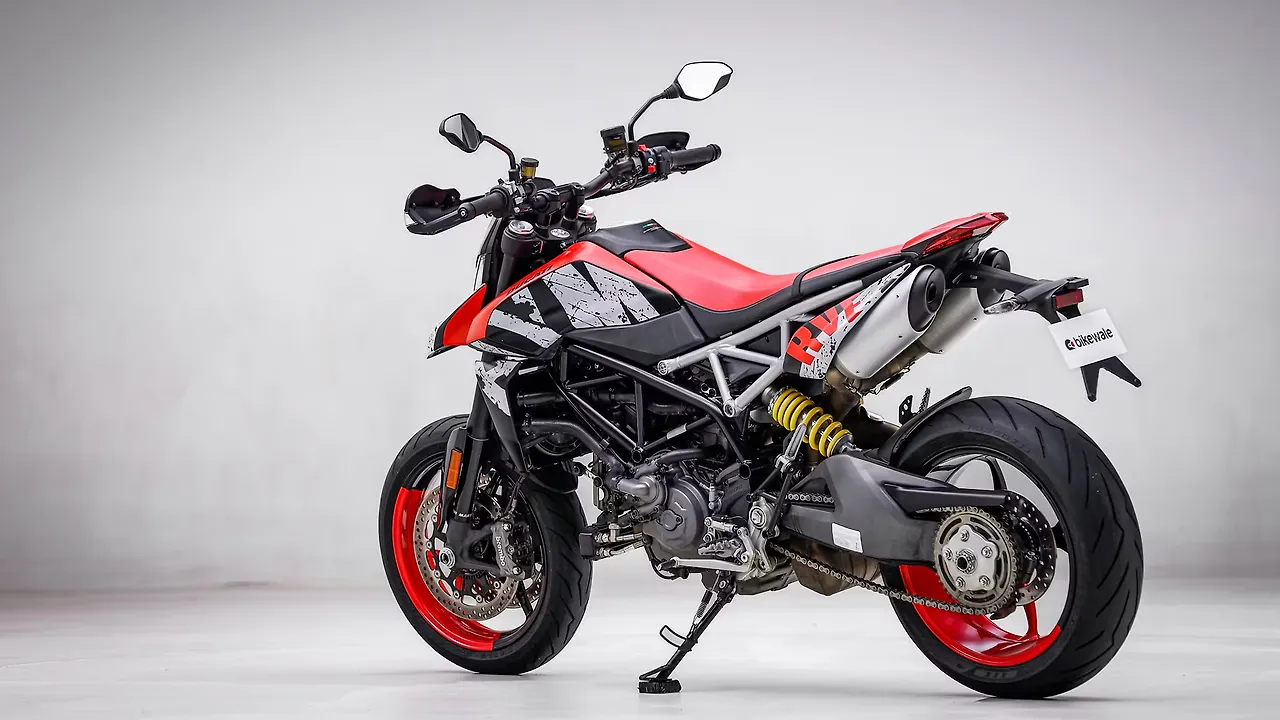Ducati Hypermotard 950 Price Mileage, Images, Colours BikeWale