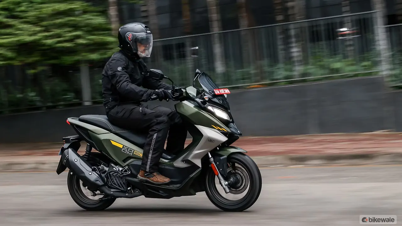 Yamaha Tmax 560 Vs Honda X Adv 750 Motorcycle X Adv Vs Tmax 2021 X Adv