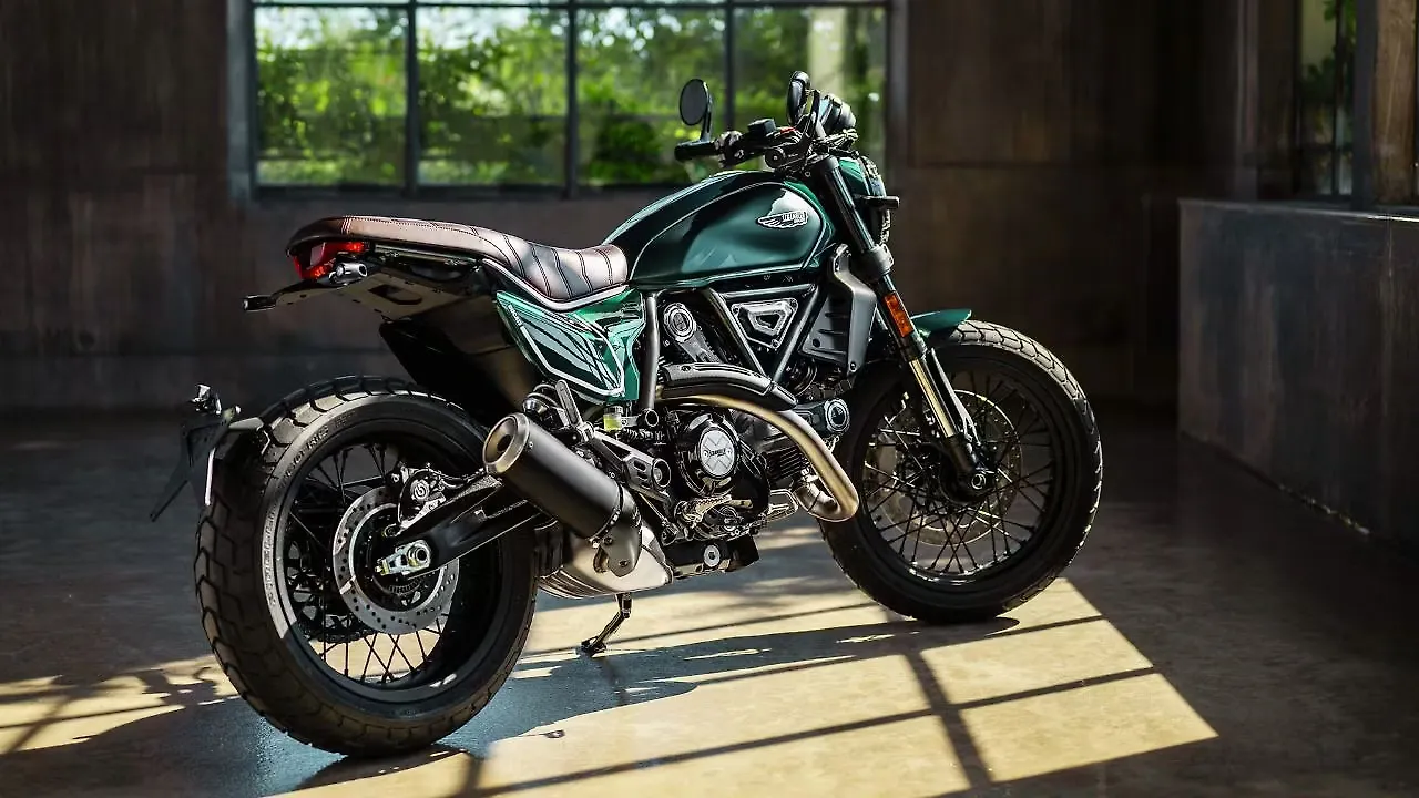 Ducati Scrambler Nightshift Right Rear Three Quarter Ducati Scrambler Nightshift Right Rear Three Quarter