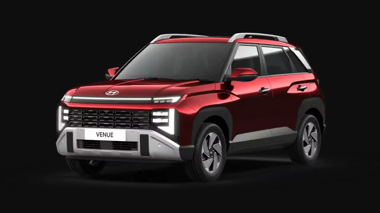 New Hyundai Venue Launched in India: Prices Start at Rs. 7.90 Lakh - CarWale