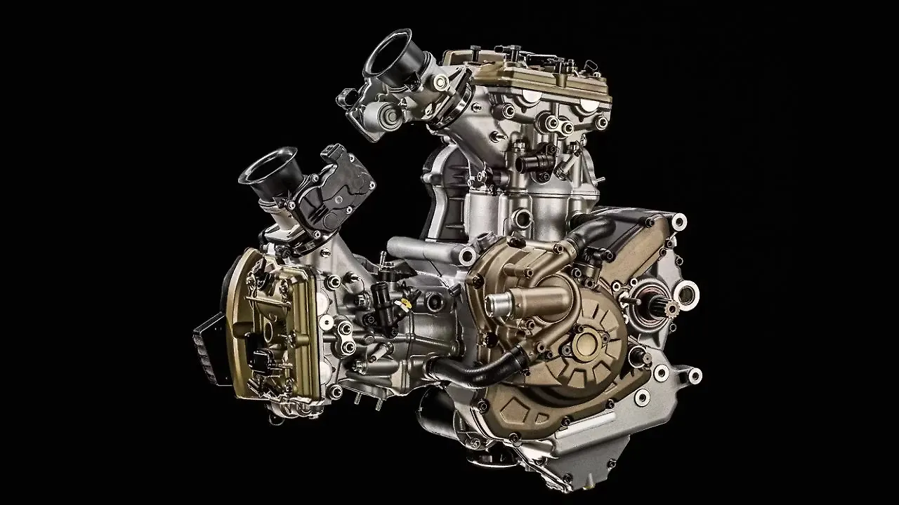 Ducati Testastretta 11° Engine: Why 11° Makes it Feel Faster - BikeWale