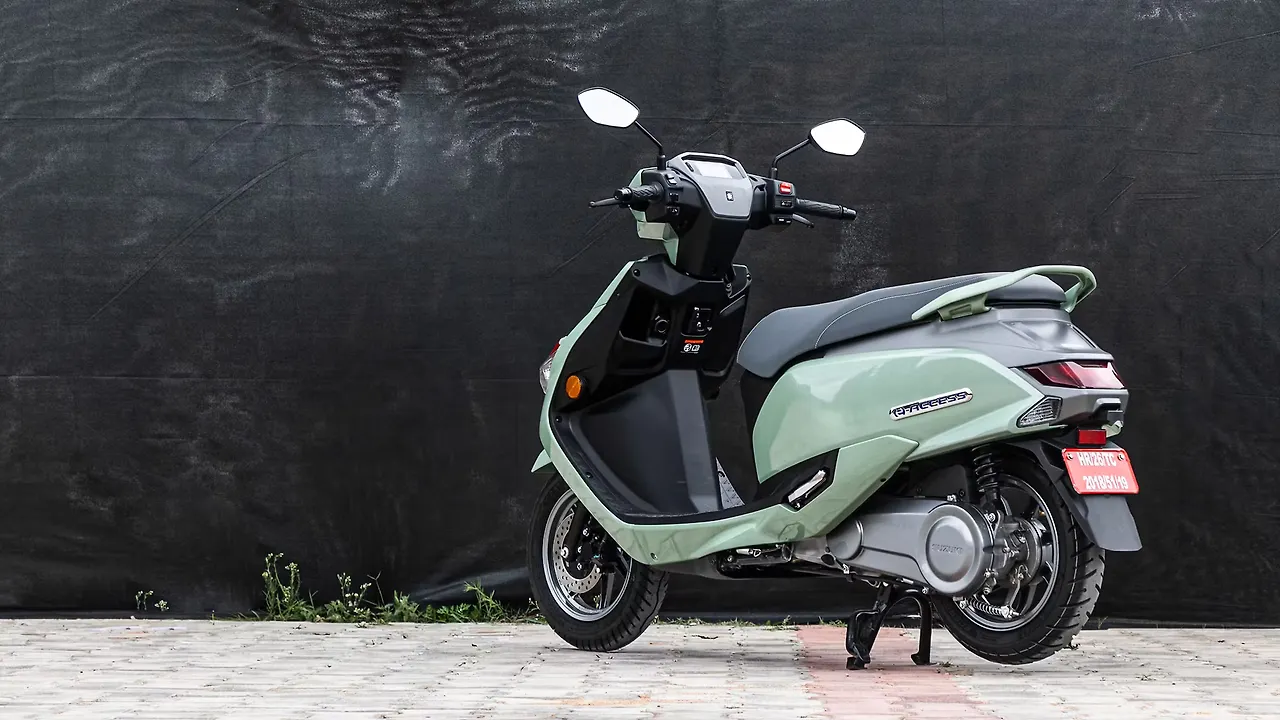 Suzuki E Access Price - Range, Images, Colours | BikeWale
