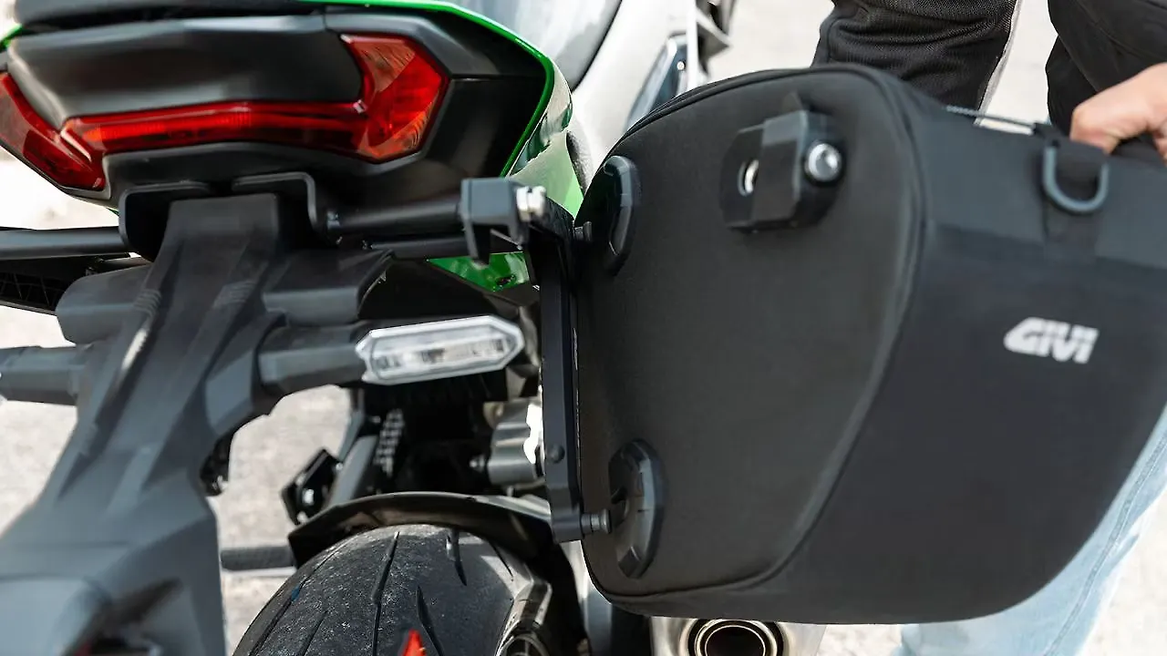 Royal Enfield Guerrilla 450 Side Case Carrier