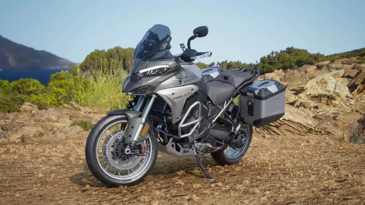 Ducati Multistrada V4 RS Left Front Three Quarter