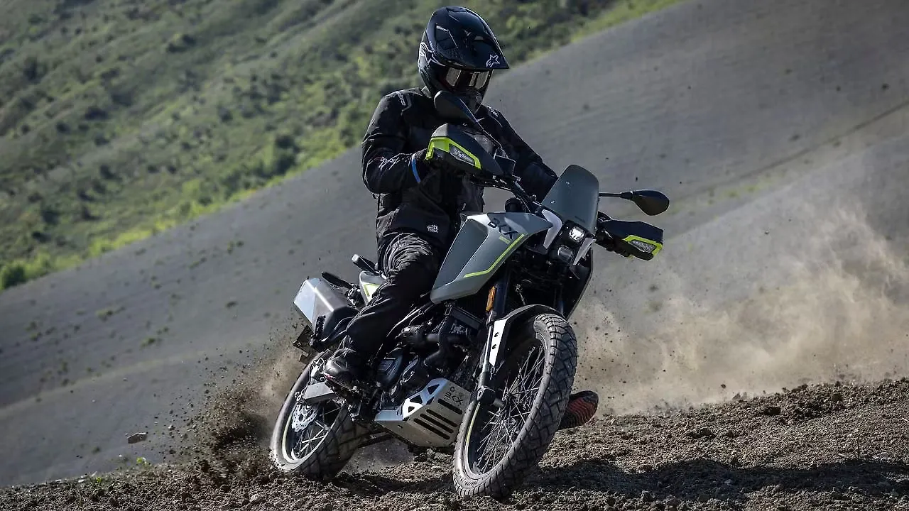 Benelli  Riding