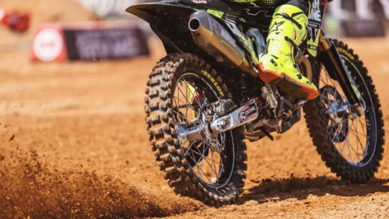 Dunlop Geomax MX54 Best Suited To Proper Dirt Bikes - BikeWale