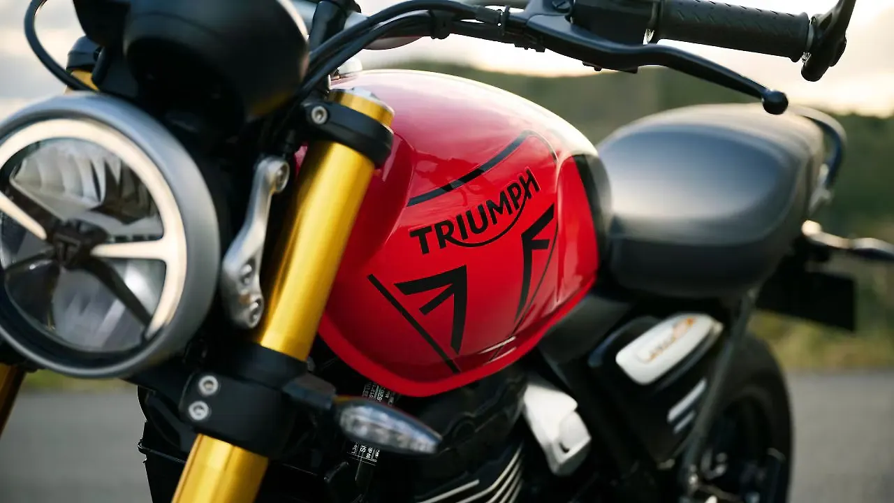 Triumph Speed 400 Fuel Tank