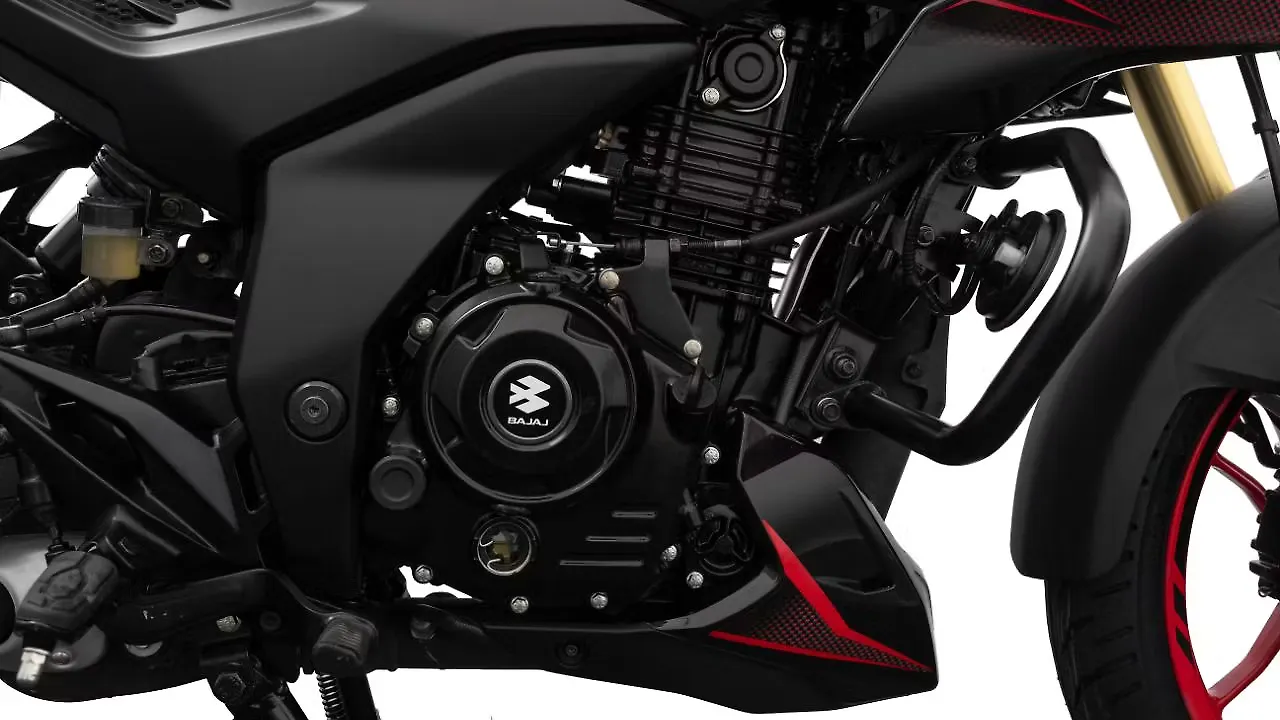 Bajaj Pulsar N160 [2026] Engine From Right
