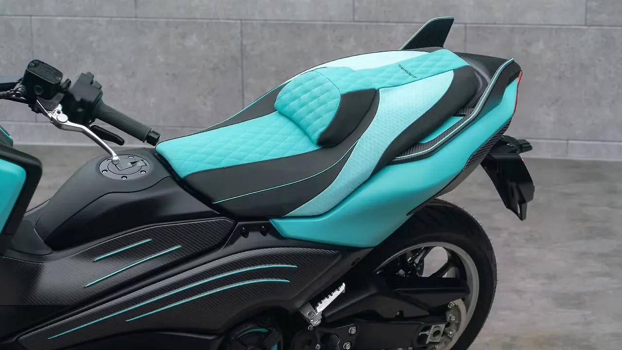 Yamaha  Seat
