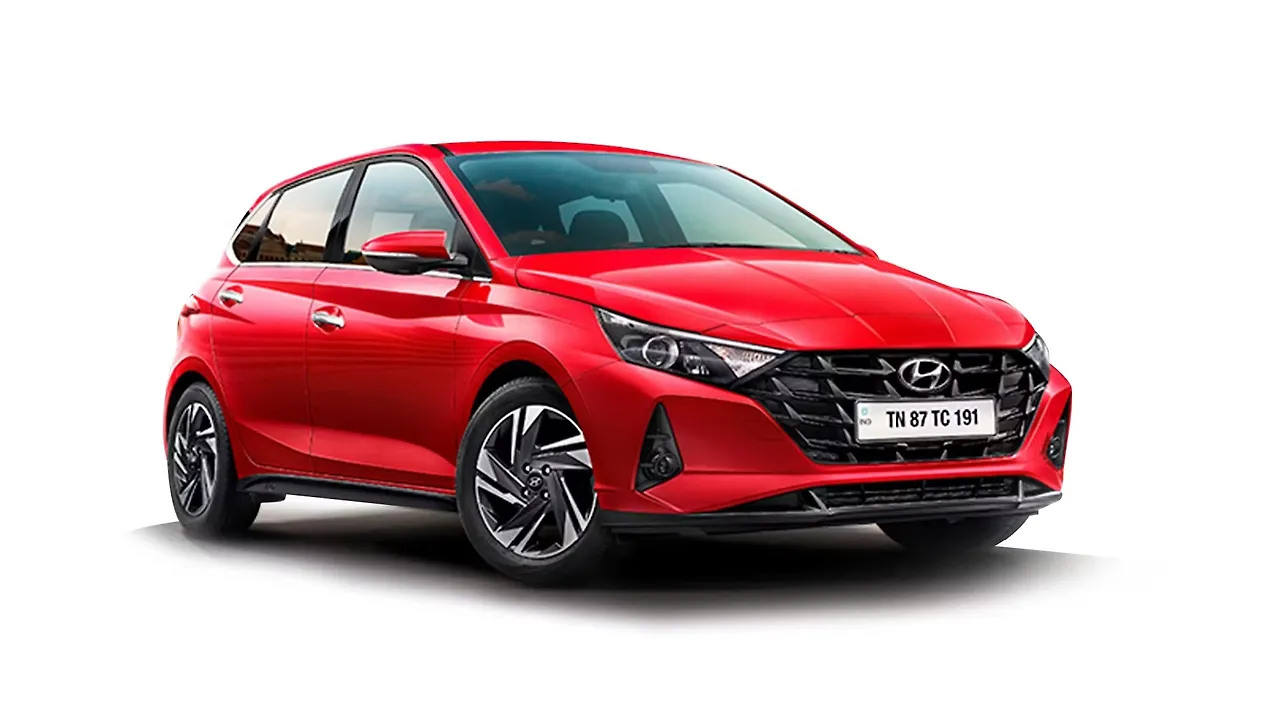 Hyundai i20 Sportz 1.5 MT Diesel Dual Tone On Road Price, Specs, Review