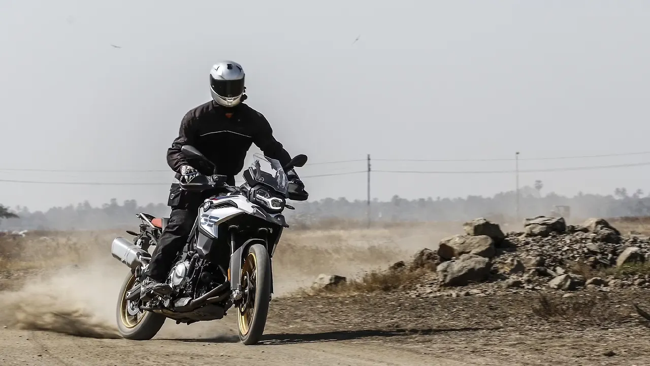 BMW F750 GS, F850 GS available with discounts of up to Rs 4 lakhs BMW F750 GS, F850 GS available with discounts of up to Rs 4 lakhs