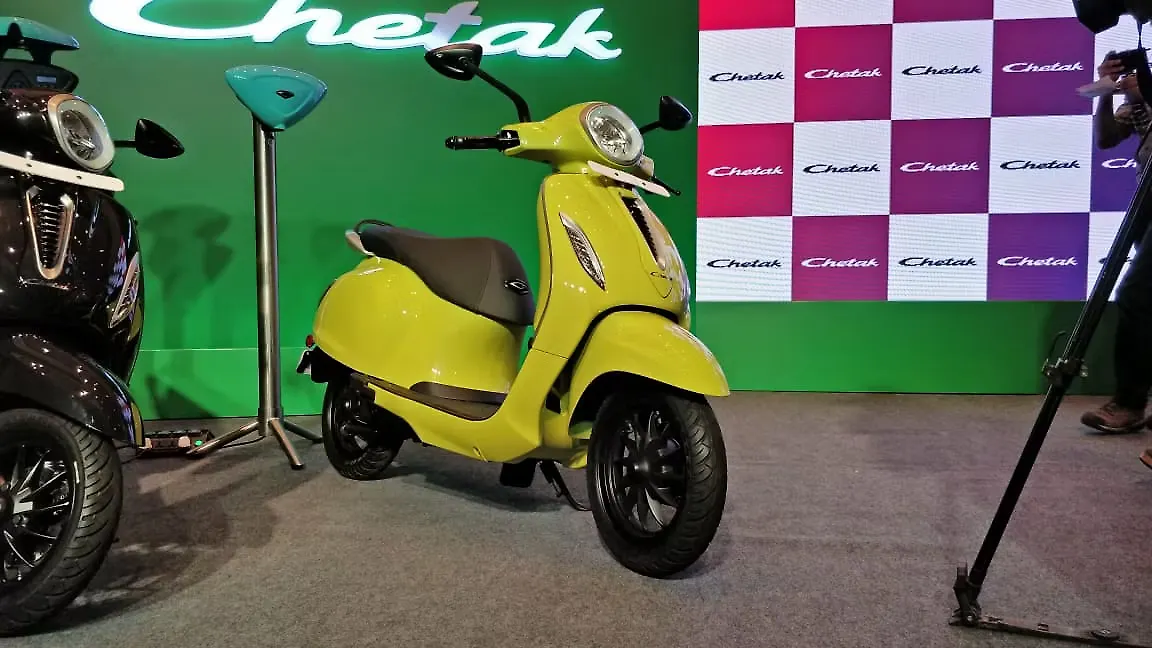 Bajaj Chetak electric scooter launched at Rs 1 lakh Bajaj Chetak electric scooter launched at Rs 1 lakh