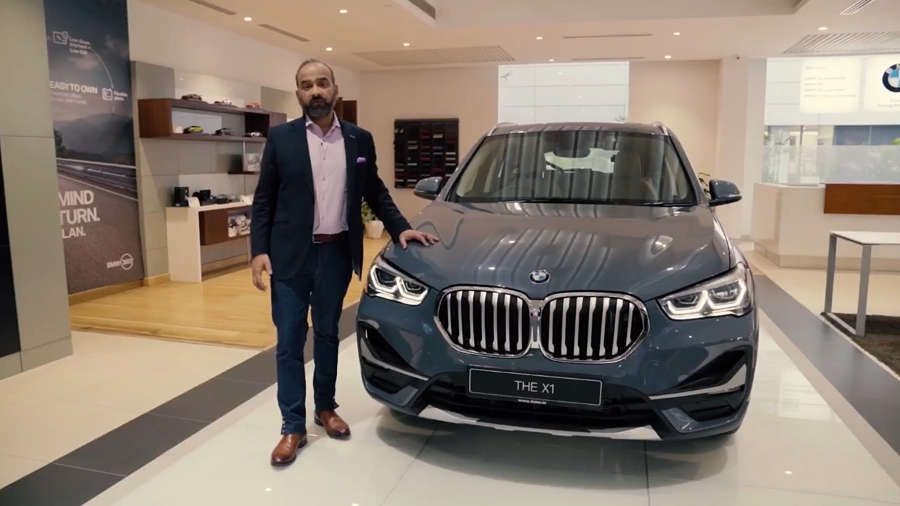BMW X1 launched in India at Rs 35.90 lakh - CarWale