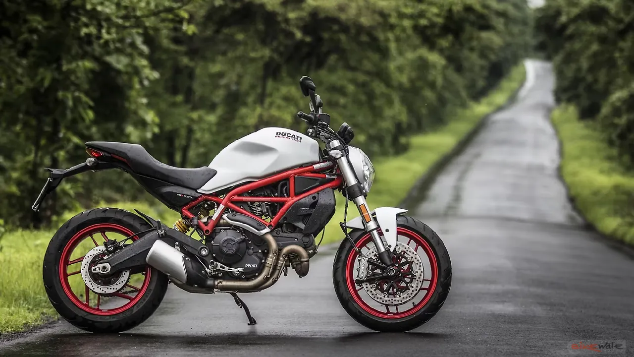 Ducati motorcycles available at heavy discounts in Mumbai Ducati motorcycles available at heavy discounts in Mumbai