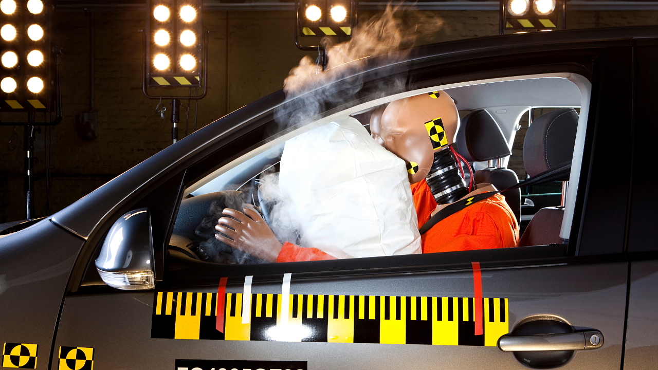 How It Works: Modern Airbag Suits