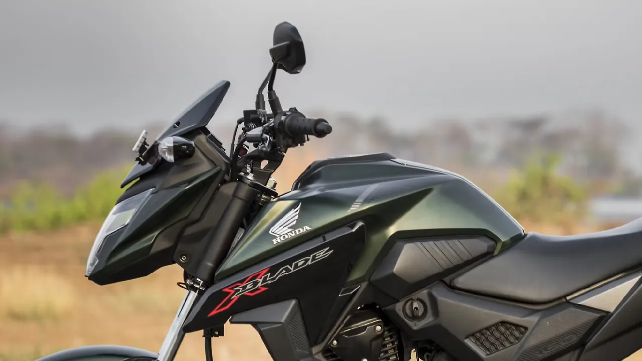 Honda Cb Hornet Xblade Cbr250r Removed From Official Website Bikewale