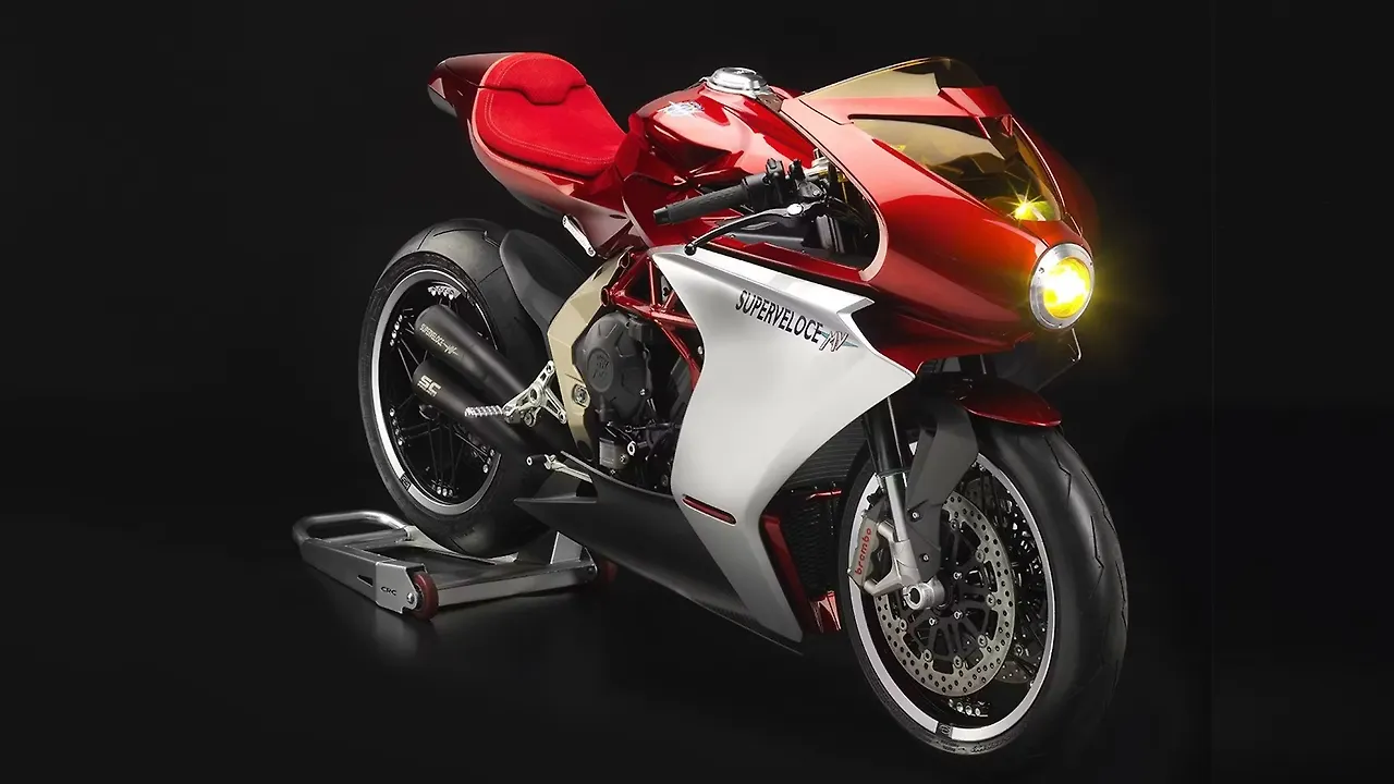 MV Agusta Superveloce 800 Serie Oro production begins MV Agusta Superveloce 800 Serie Oro production begins