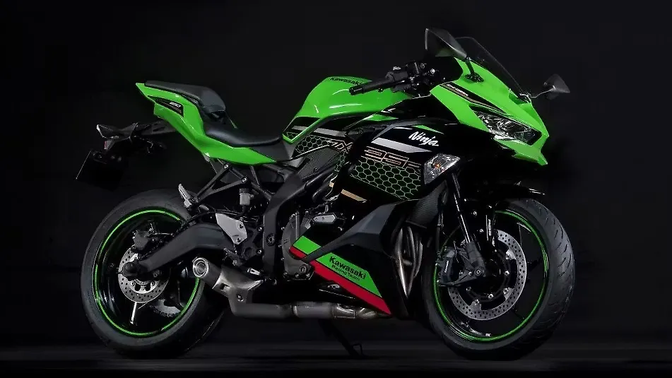Kawasaki Ninja ZX-25R Indonesia launch scheduled on 10 July Kawasaki Ninja ZX-25R Indonesia launch scheduled on 10 July