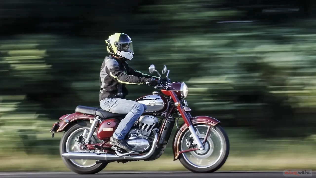 Jawa Standard, Forty-Two BS6 deliveries commence Jawa Standard, Forty-Two BS6 deliveries commence