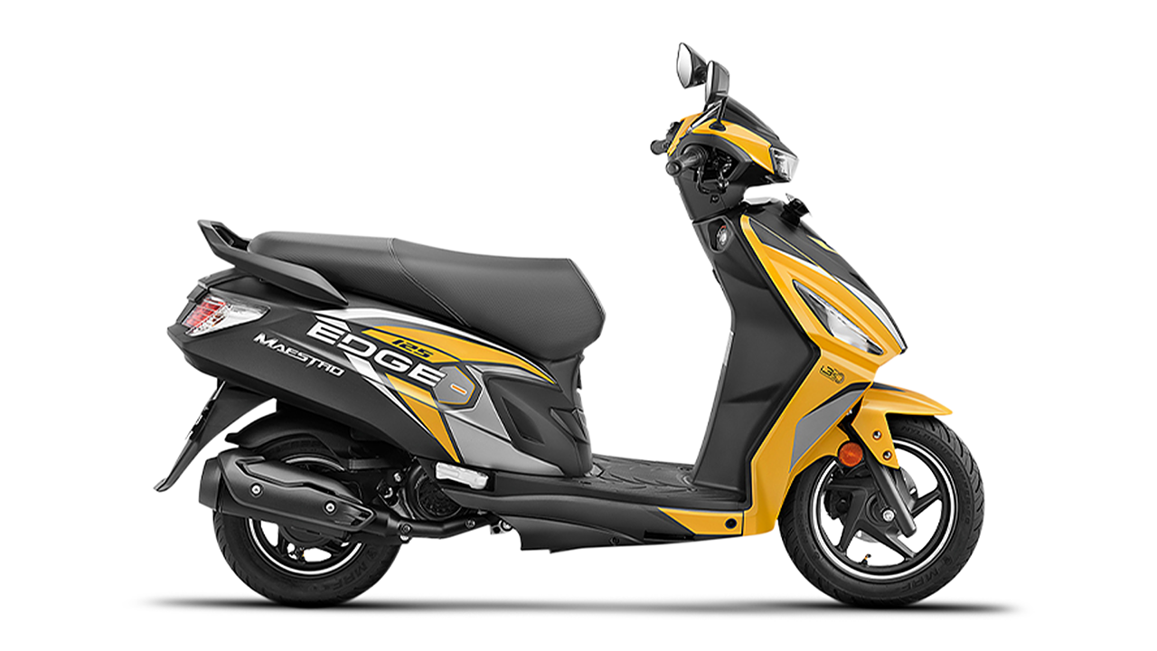 Maestro scooty on road price sale