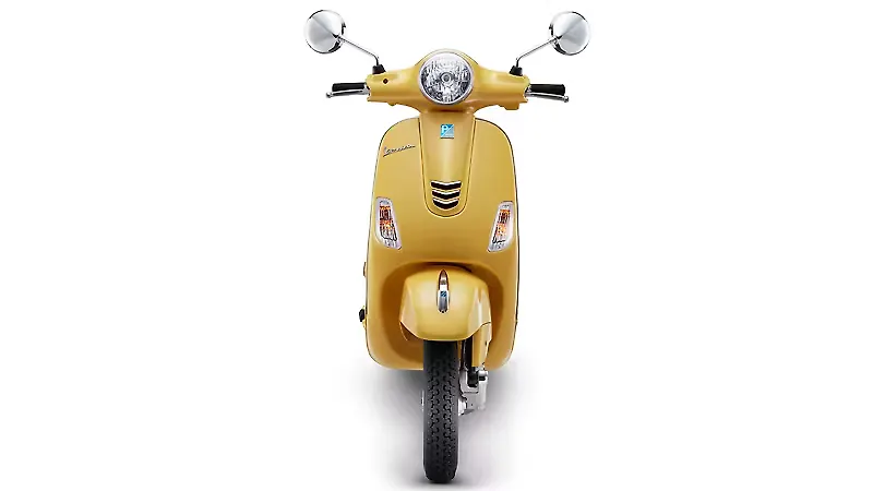 Vespa LX 125 Price, Images Used LX 125 Scooters BikeWale - Main Image