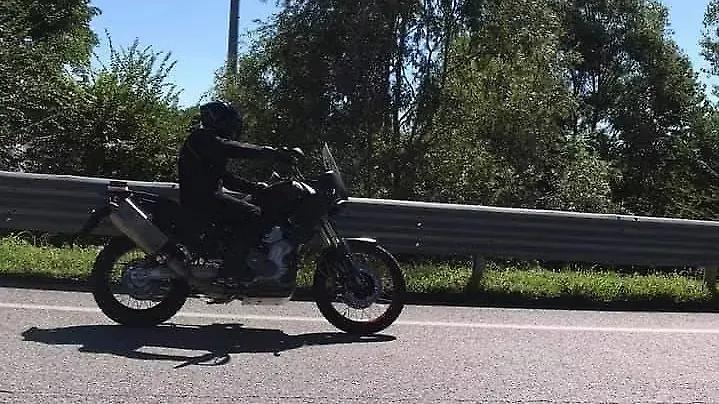 Aprilia Tuareg 660 adventure motorcycle spied testing Aprilia Tuareg 660 adventure motorcycle spied testing