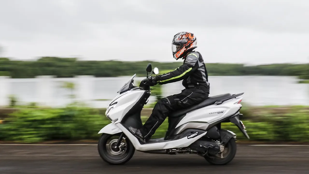 burgman suzuki scooty