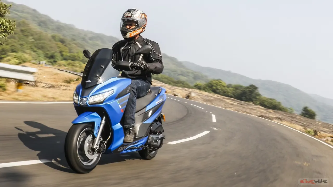 Aprilia SXR 160: Review Image Gallery Aprilia SXR 160: Review Image Gallery