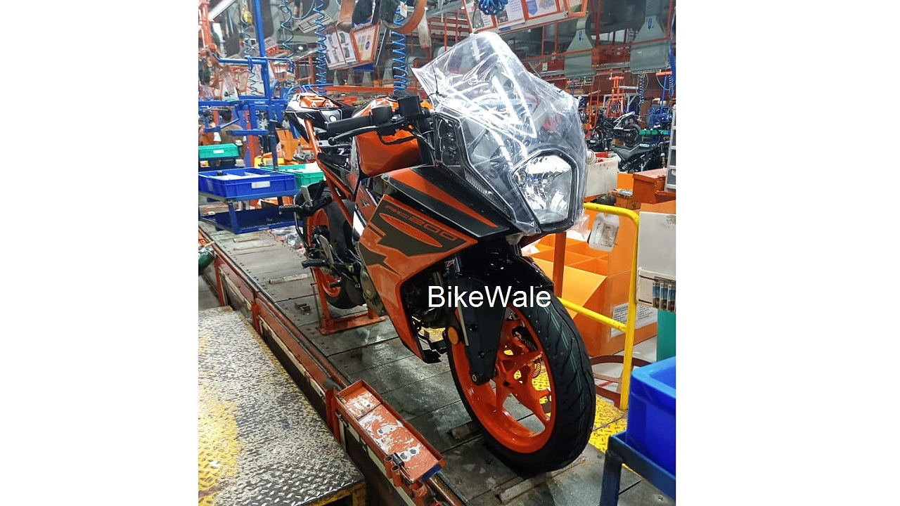 ktm rc 200 bajaj finance emi