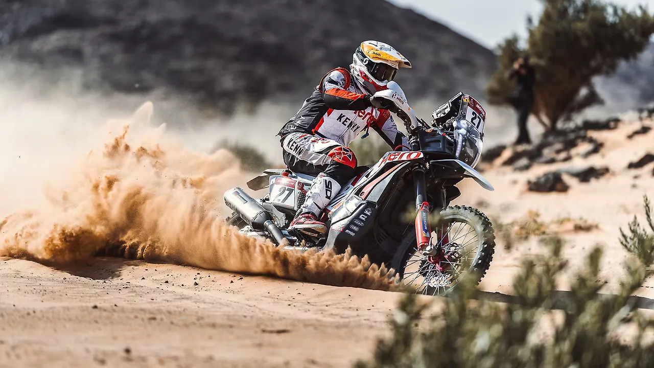 Dakar Rally 2021 Stage 4: Hero MotoSports’s CS Santosh crashes, forfeits the race Dakar Rally 2021 Stage 4: Hero MotoSports’s CS Santosh crashes, forfeits the race
