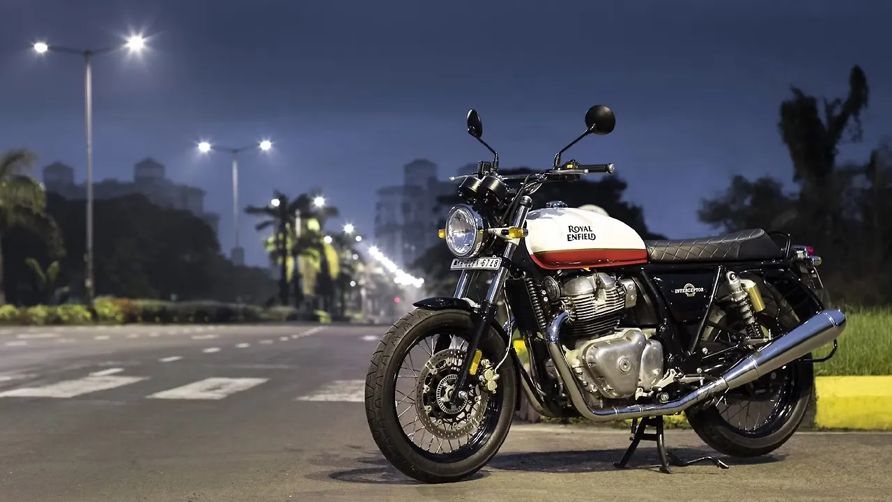 Royal Enfield Interceptor, Continental GT recalled in USA due to brake caliper issue Royal Enfield Interceptor, Continental GT recalled in USA due to brake caliper issue