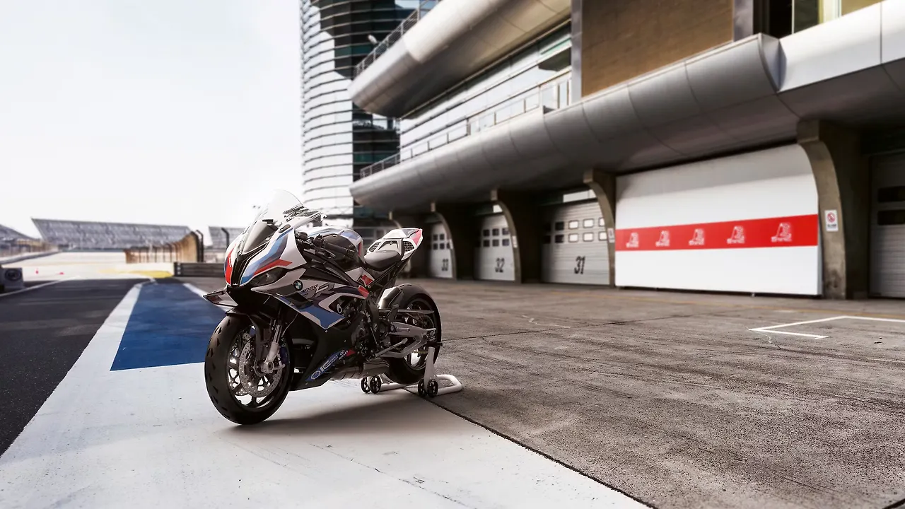 BMW M1000RR: Image Gallery BMW M1000RR: Image Gallery