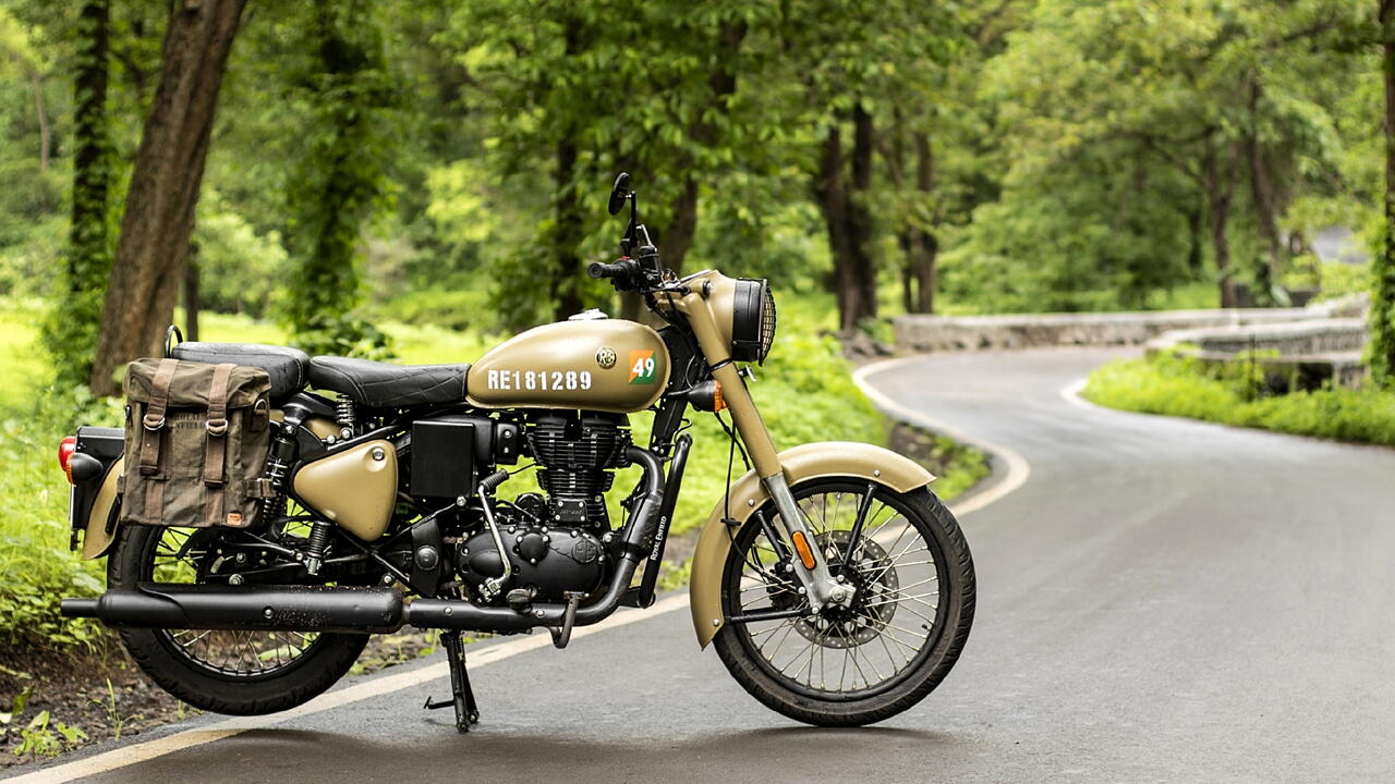 2021 Royal Enfield Classic 350 spotted with touring accessories