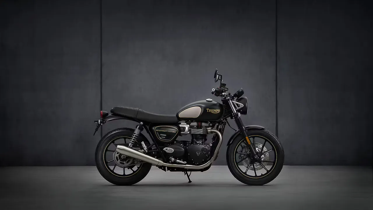 Limited-edition Triumph Street Twin Gold Line launched in India at Rs 8.25 lakh Limited-edition Triumph Street Twin Gold Line launched in India at Rs 8.25 lakh