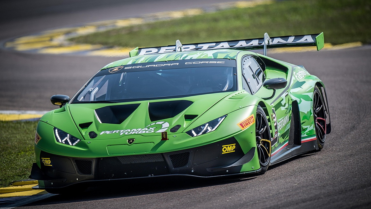 Lamborghini Huracan racing car achieves 400 units production milestone -  CarWale