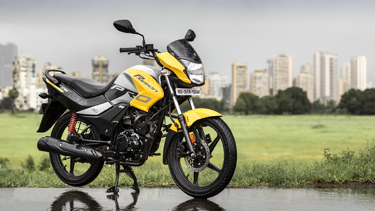 You can now buy and service Hero Splendor Passion on WhatsApp