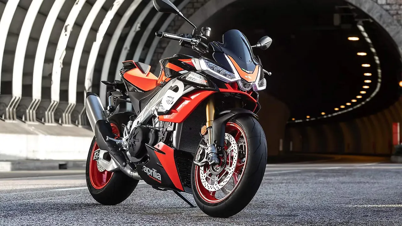 2021 Aprilia Tuono V4 range prices announced in the UK 2021 Aprilia Tuono V4 range prices announced in the UK