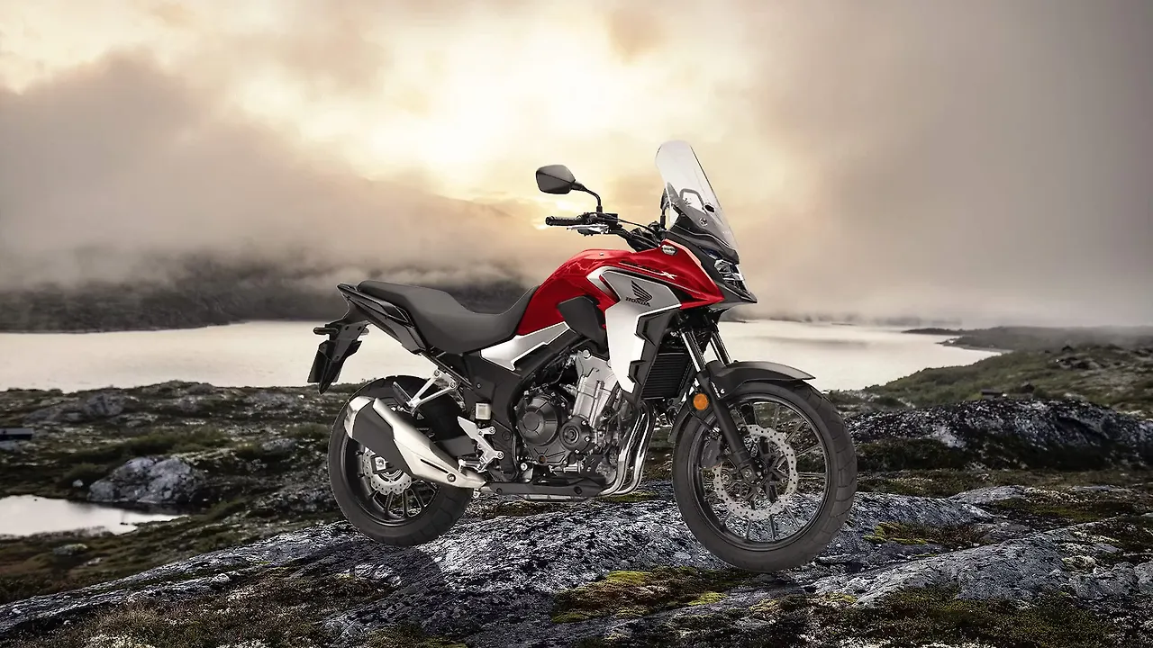 Honda CB500X starts arriving at showrooms across the country Honda CB500X starts arriving at showrooms across the country