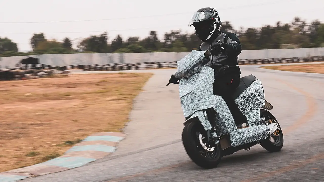 Simple Energy’s first e-scooter launch date revealed; to deliver range of 240km! Simple Energy’s first e-scooter launch date revealed; to deliver range of 240km!