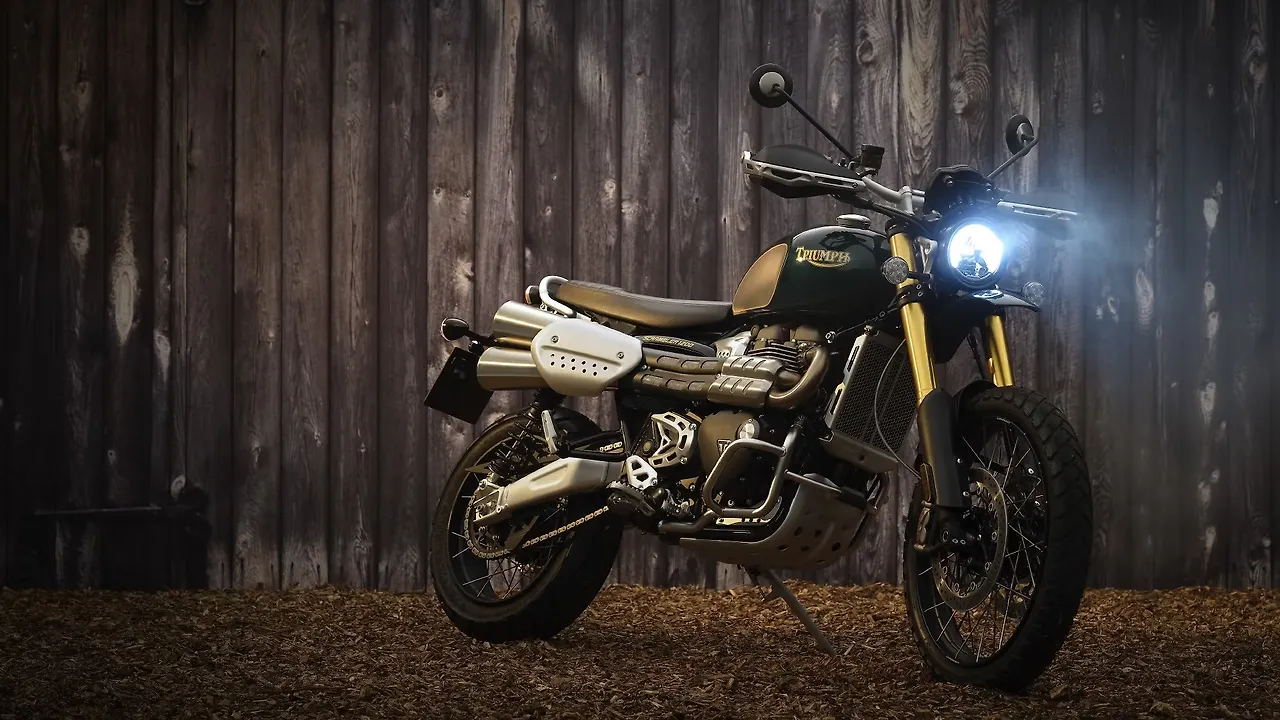Triumph Scrambler 1200 Steve McQueen: Top 5 Highlights Triumph Scrambler 1200 Steve McQueen: Top 5 Highlights